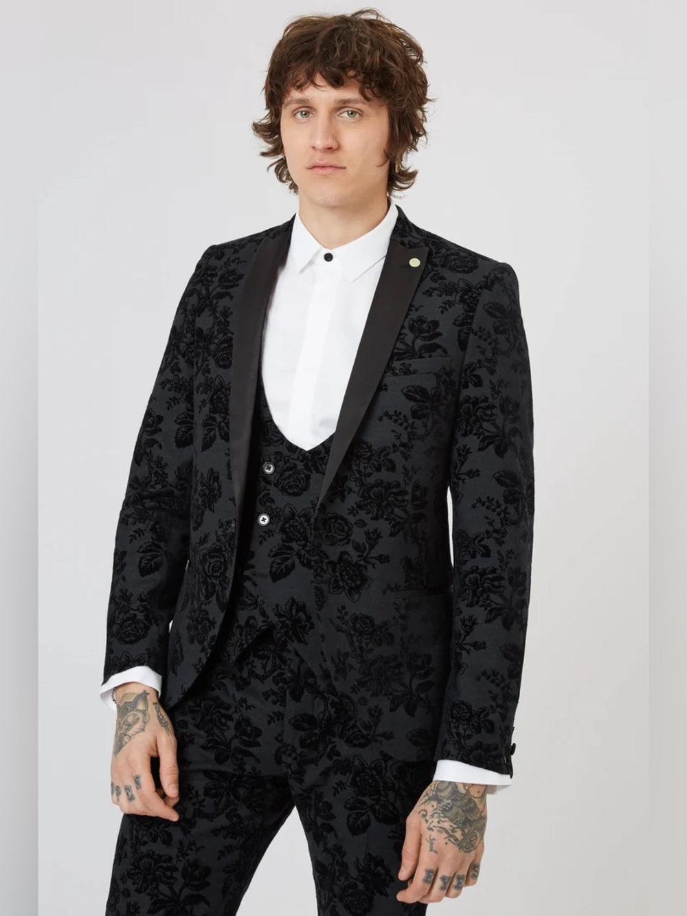 Twisted Tailor Black Floral Suit (Jacket & Pants
